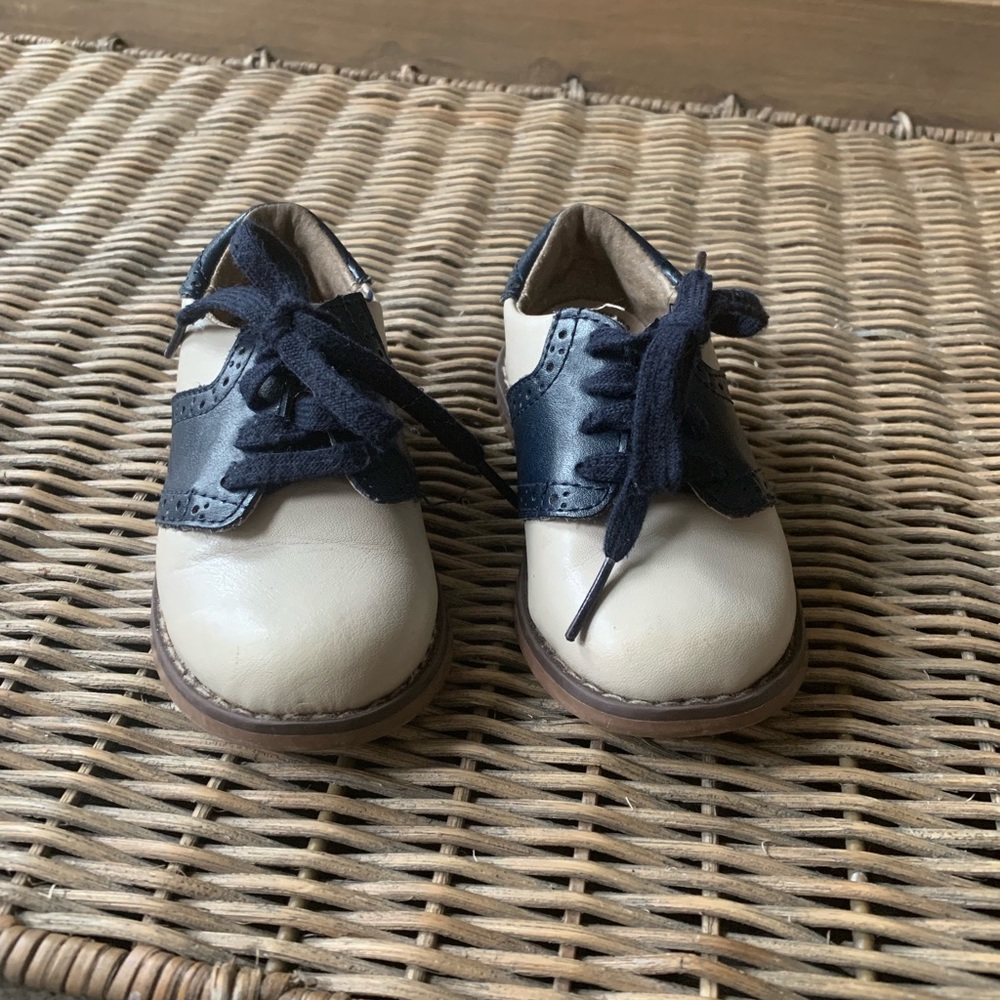 Footmates, Navy and cream cheer